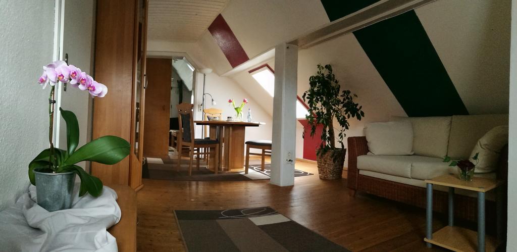 Pension Und Restaurant Reck Аулендорф Екстериор снимка