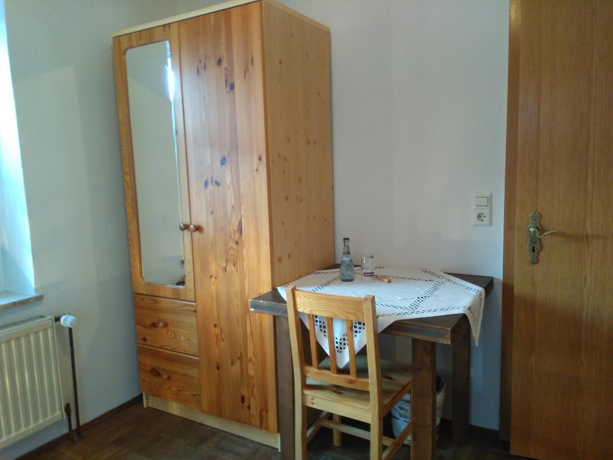 Pension Und Restaurant Reck Аулендорф Екстериор снимка